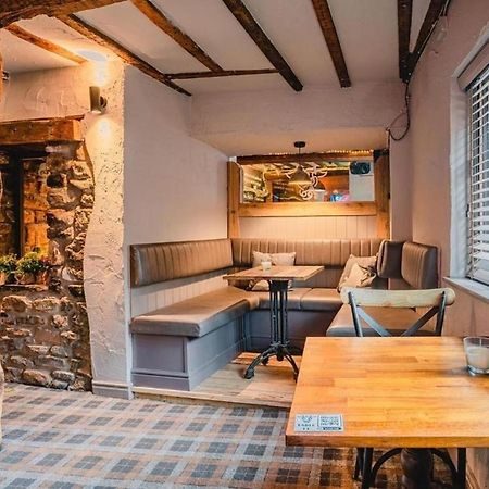 דירות ניופורט Charming 1-Bed Loft In Caerleon מראה חיצוני תמונה